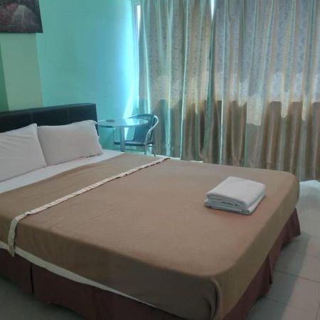 Best One Hotel Malacca Exterior photo