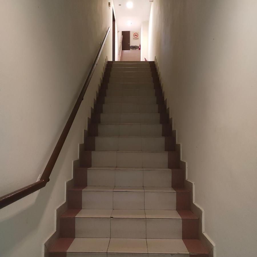 Best One Hotel Malacca Exterior photo