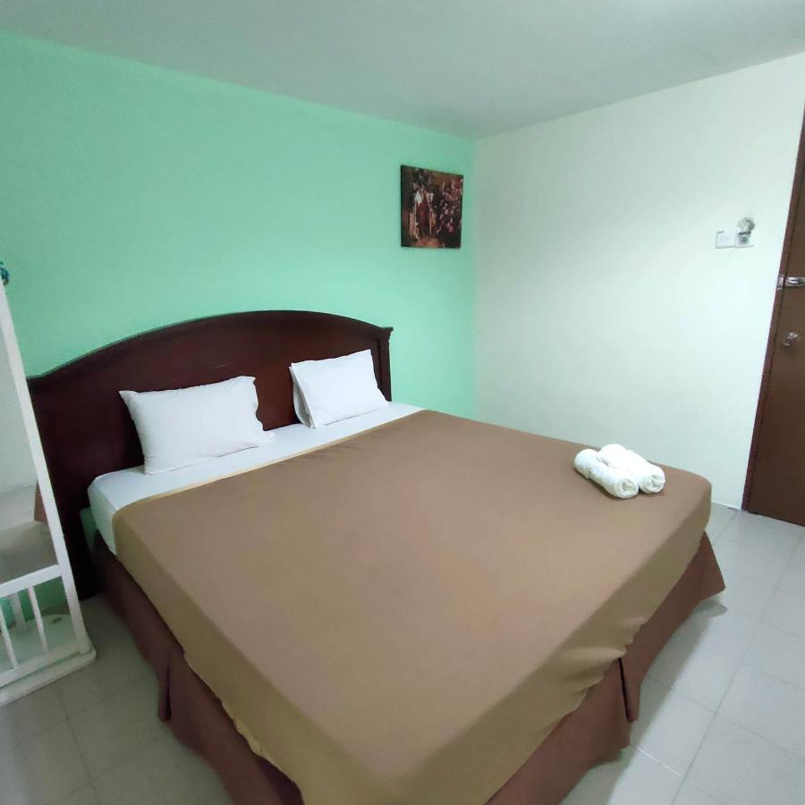 Best One Hotel Malacca Exterior photo