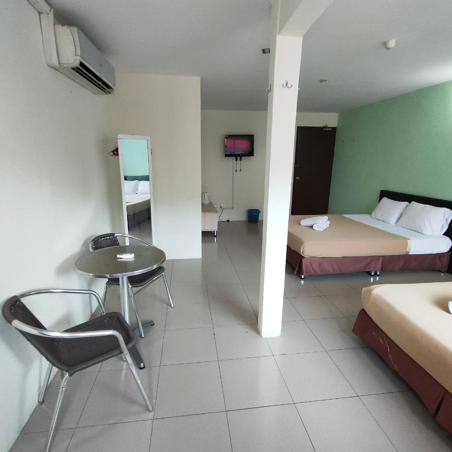 Best One Hotel Malacca Exterior photo