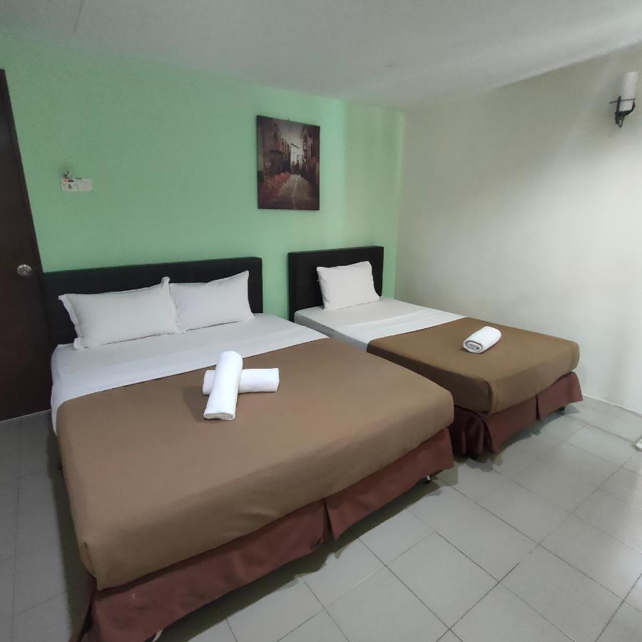 Best One Hotel Malacca Exterior photo